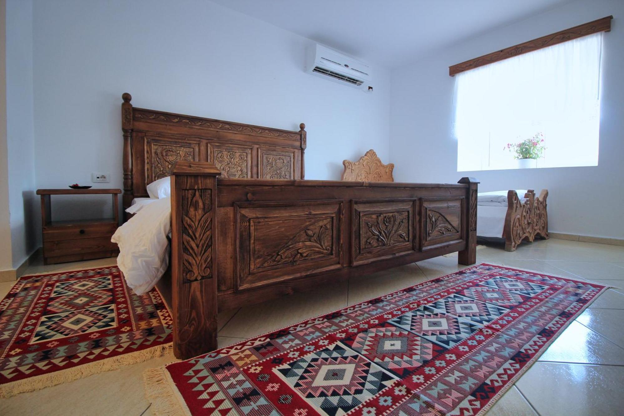 Guri Guesthouse Gjirokastra Kültér fotó