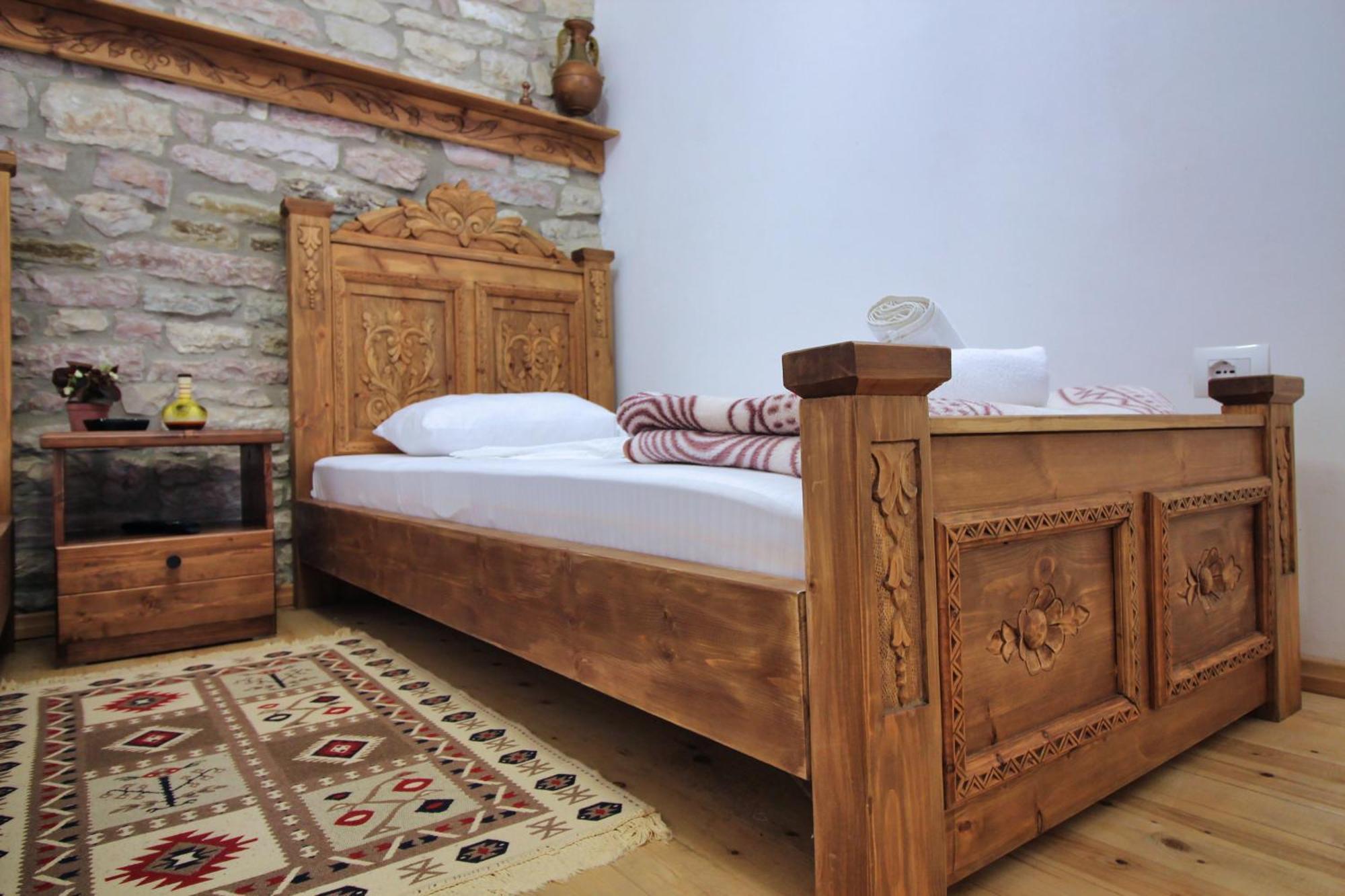Guri Guesthouse Gjirokastra Kültér fotó