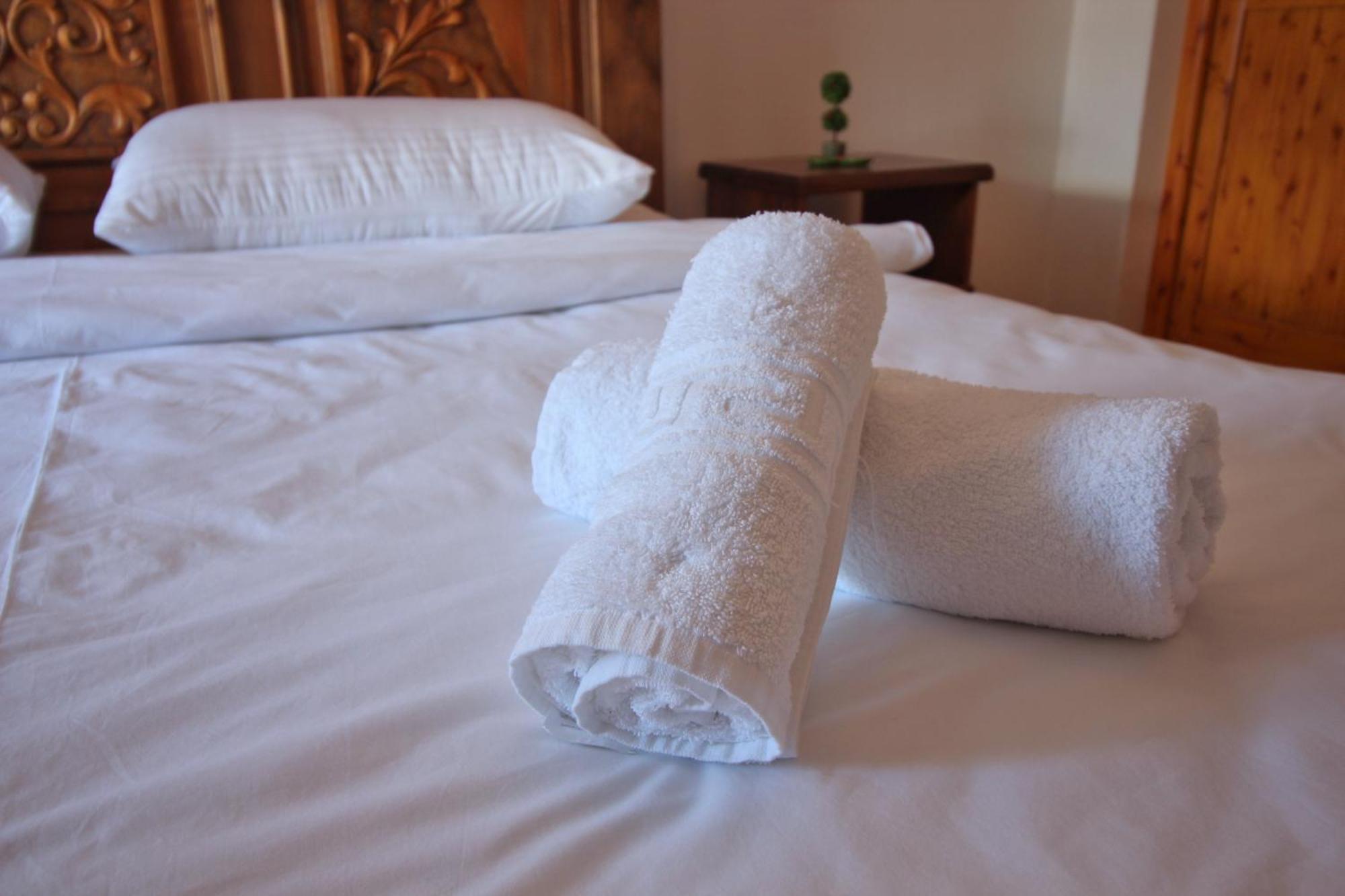 Guri Guesthouse Gjirokastra Kültér fotó